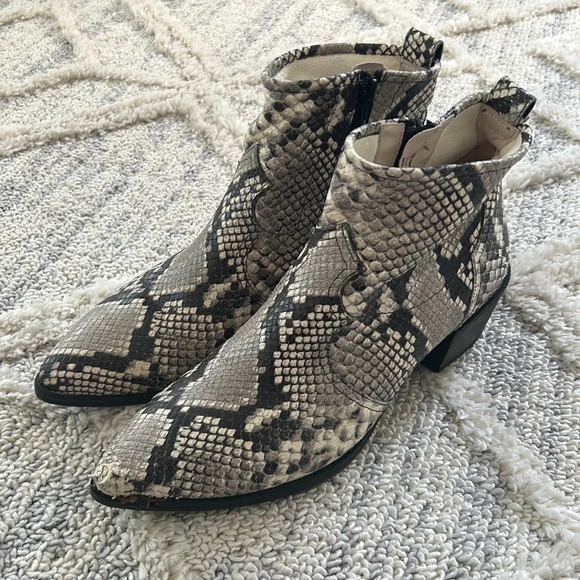 Paul Green snakeskin boots - Picture 2 of 5